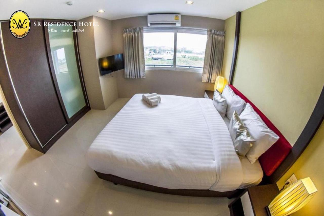 Sr Residence Hotel ペッチャブーン エクステリア 写真
