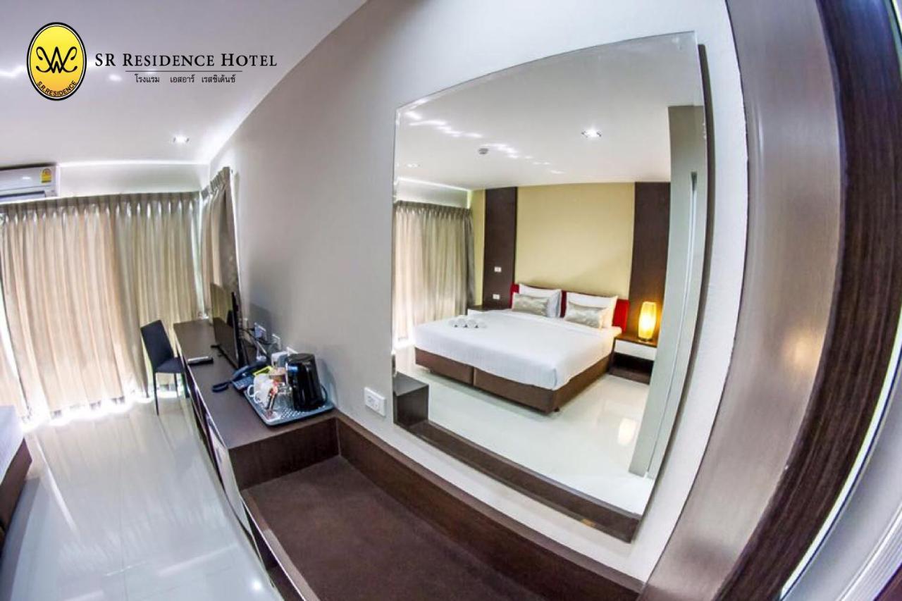 Sr Residence Hotel ペッチャブーン エクステリア 写真