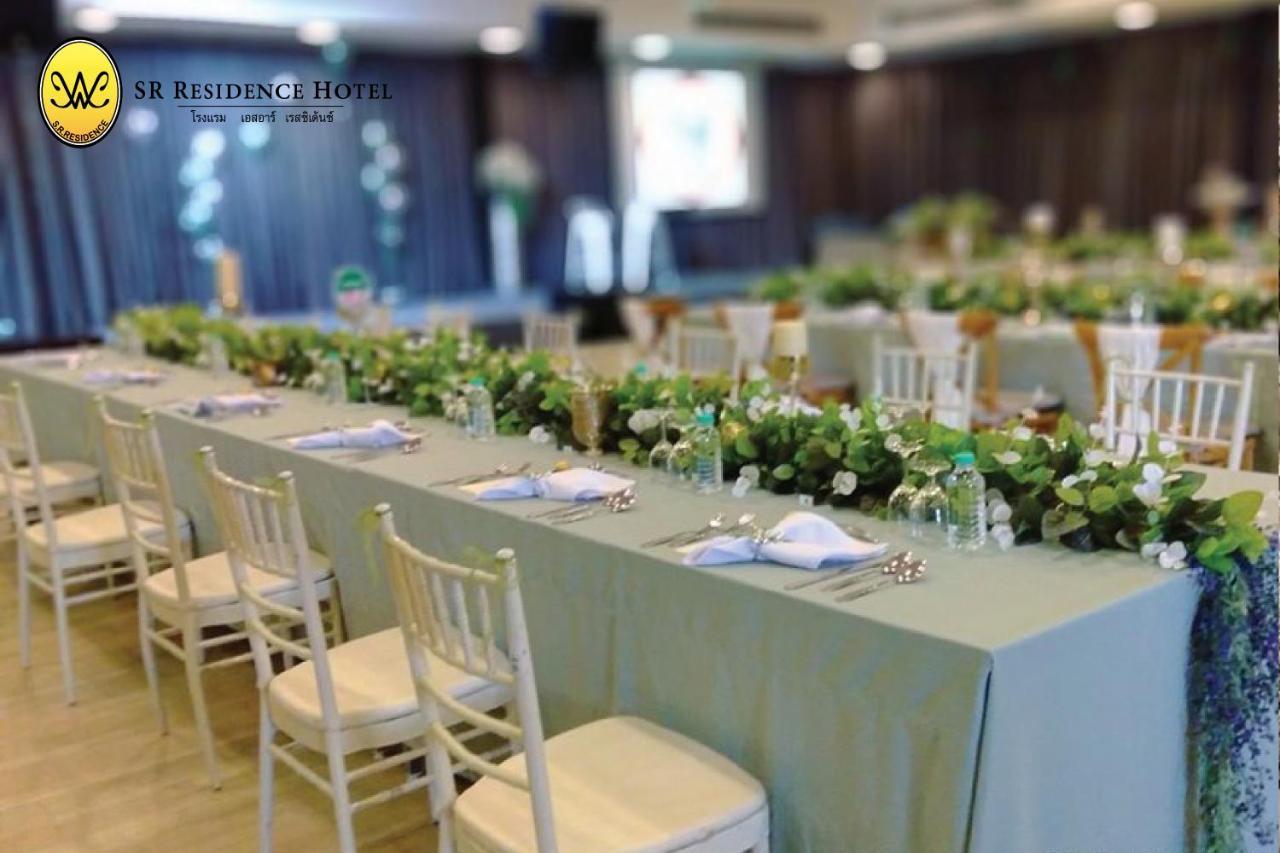 Sr Residence Hotel ペッチャブーン エクステリア 写真